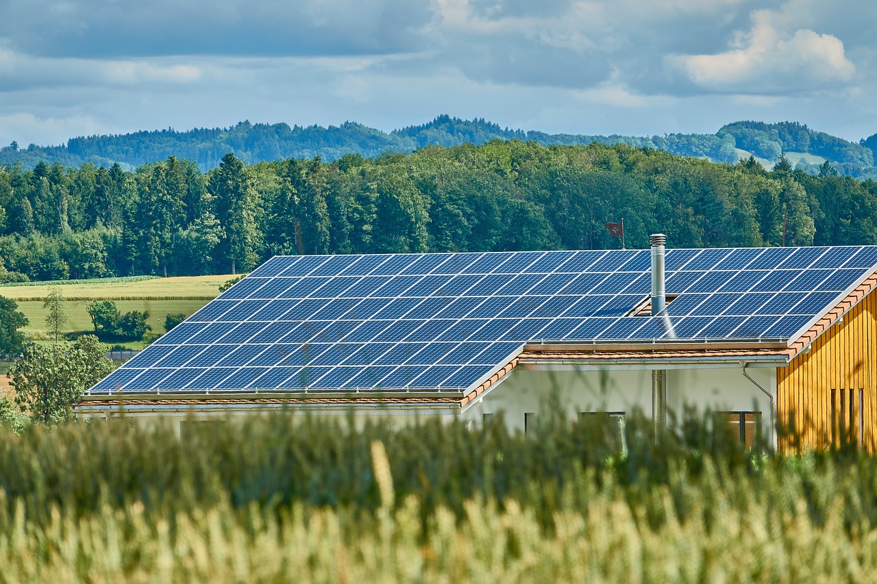 découvrez les avantages de l'énergie solaire, une solution durable et économique pour votre consommation électrique. informez-vous sur les technologies, les installations et les bénéfices environnementaux liés à l'énergie solaire.